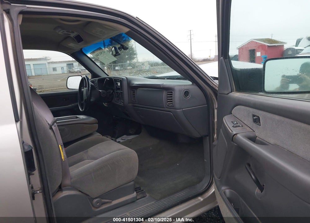 2003 CHEVROLET SILVERADO 2500HD LS VIN: 1GCHK29123E292682
