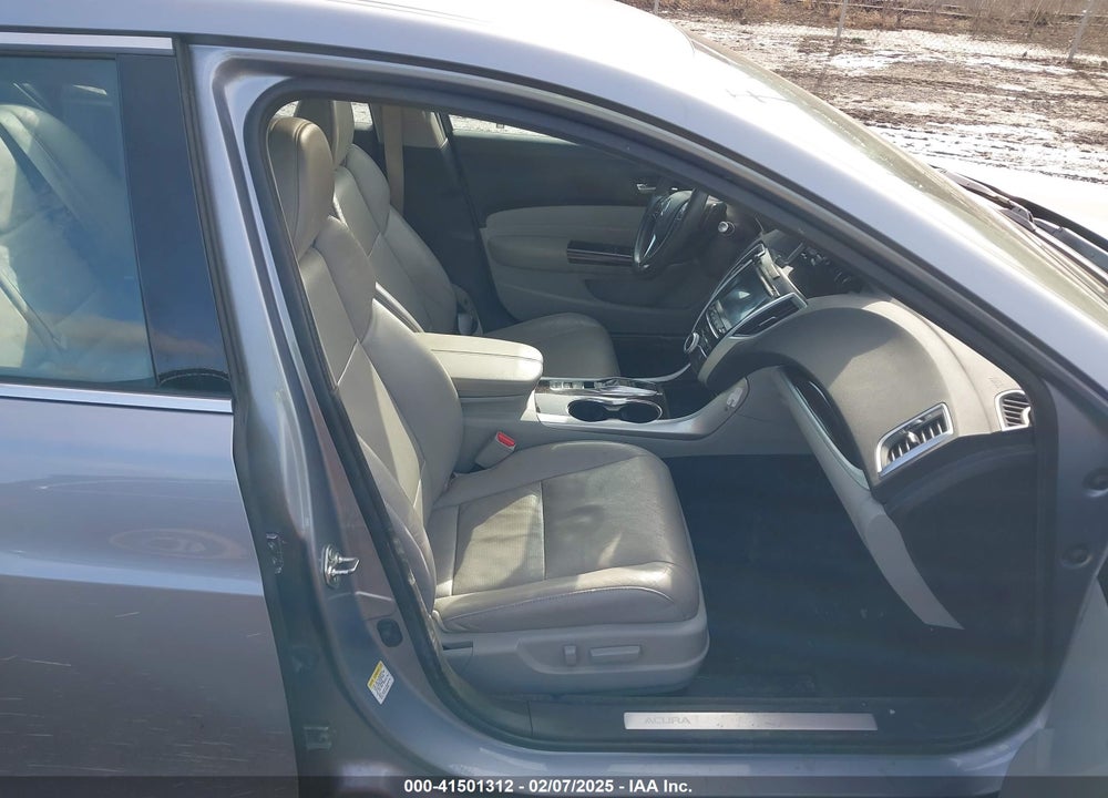 2015 ACURA TLX VIN: 19UUB3F70FA006340