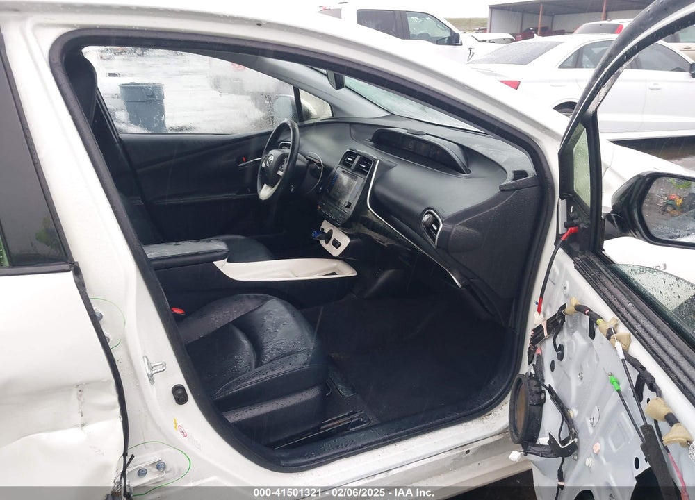 2016 TOYOTA PRIUS VIN: JTDKARFU4G3025447