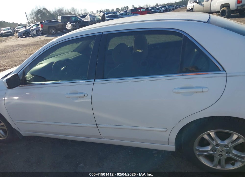 2007 HONDA ACCORD VIN: 1HGCM56307A209275