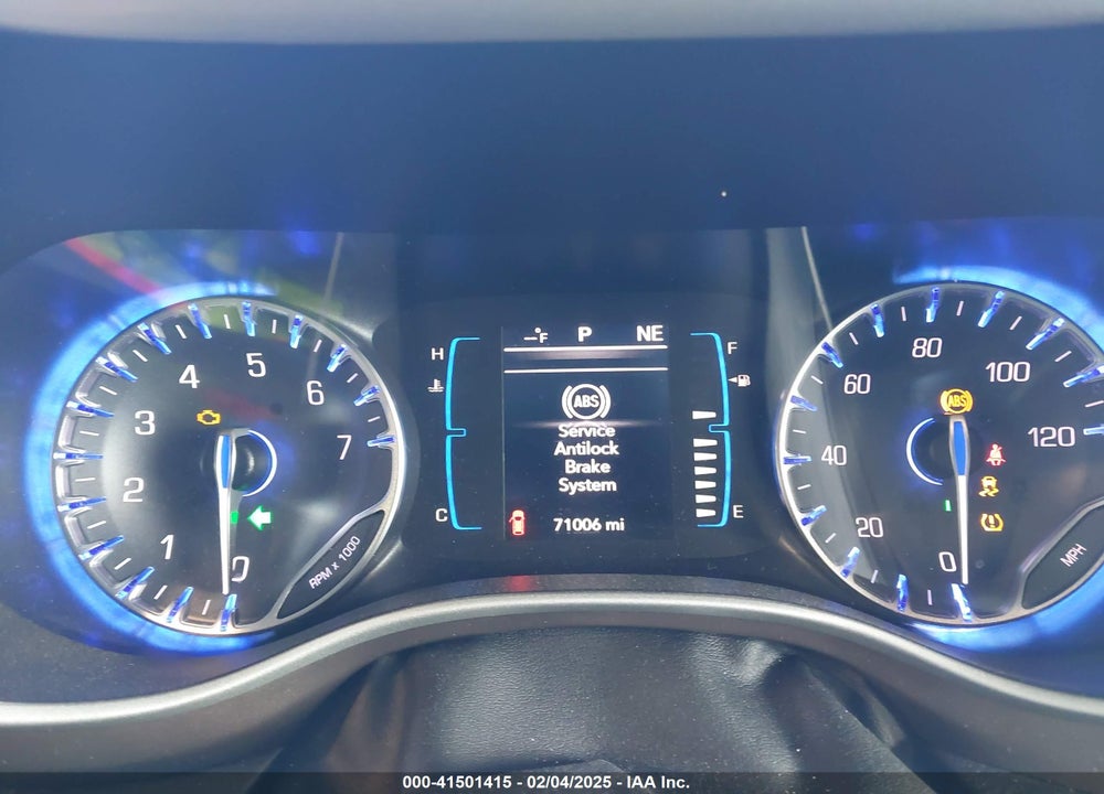 2017 CHRYSLER PACIFICA TOURING L VIN: 2C4RC1BG8HR803784