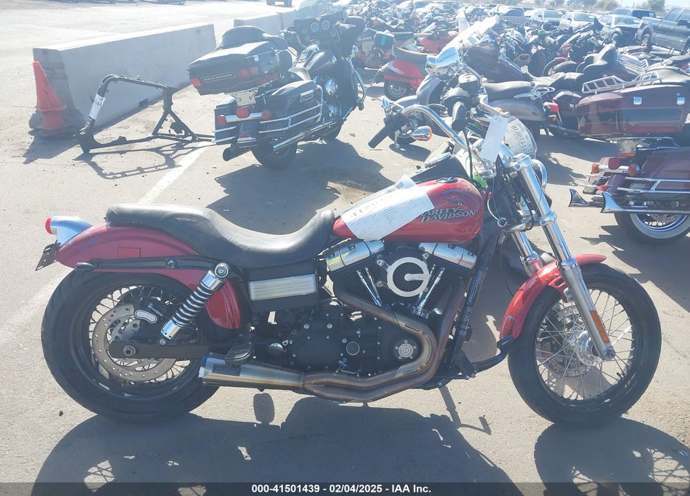 2012 HARLEY-DAVIDSON FXDB DYNA STREET BOB VIN: 1HD1GX416CC319481