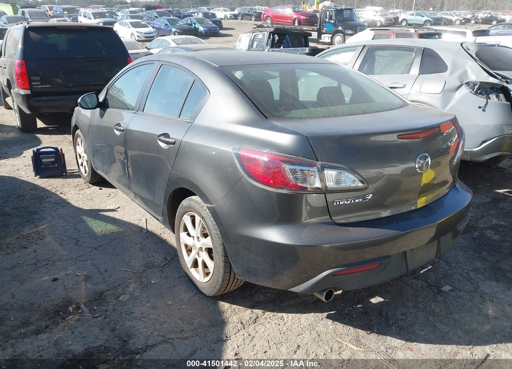 2011 MAZDA MAZDA3 VIN: JM1BL1VG6B1442807
