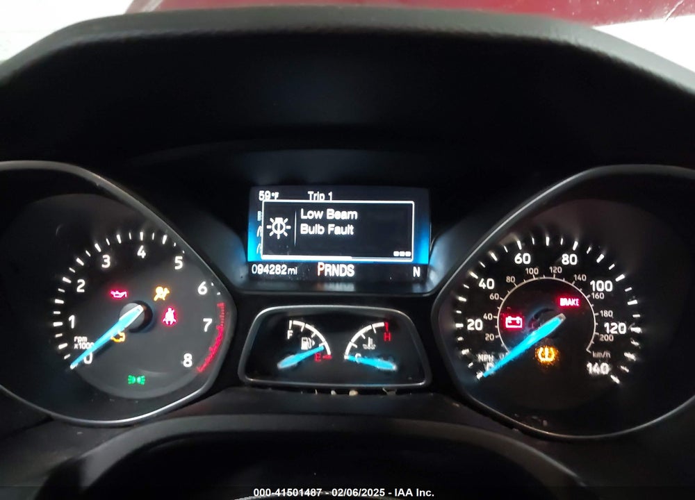 2016 FORD FOCUS VIN: 1FADP3K22GL394225