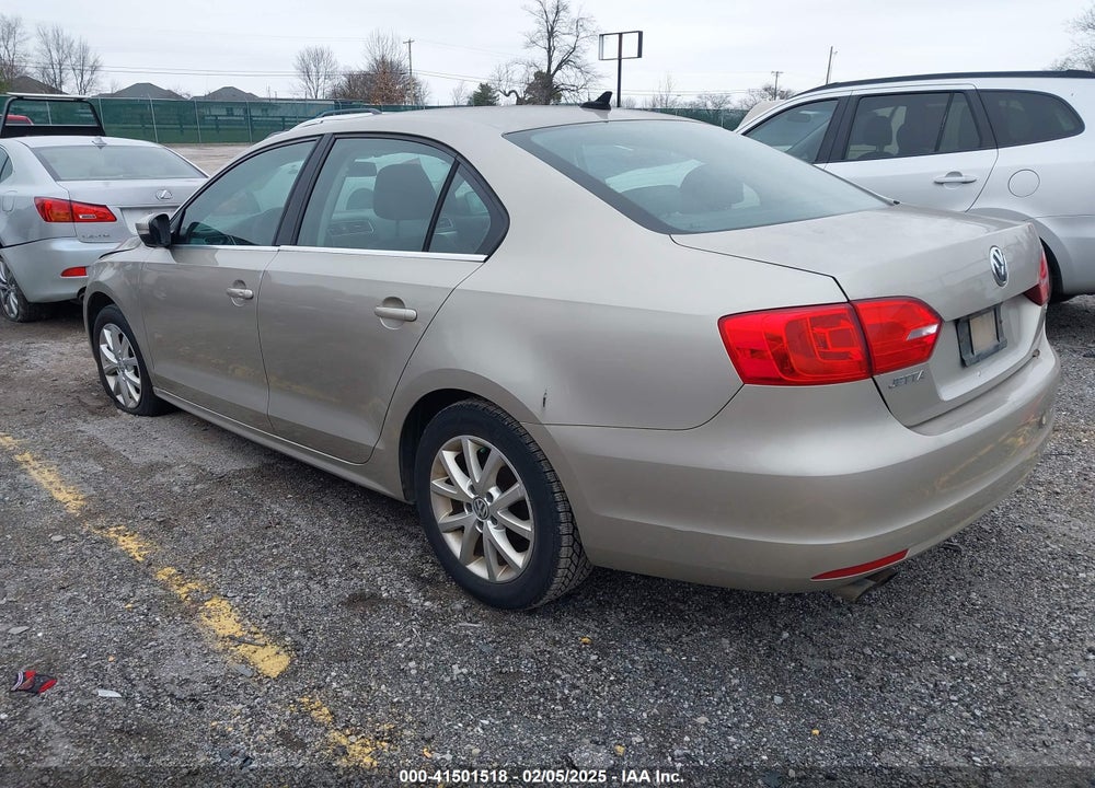 2014 VOLKSWAGEN JETTA VIN: 3VWB07AJ3EM204625
