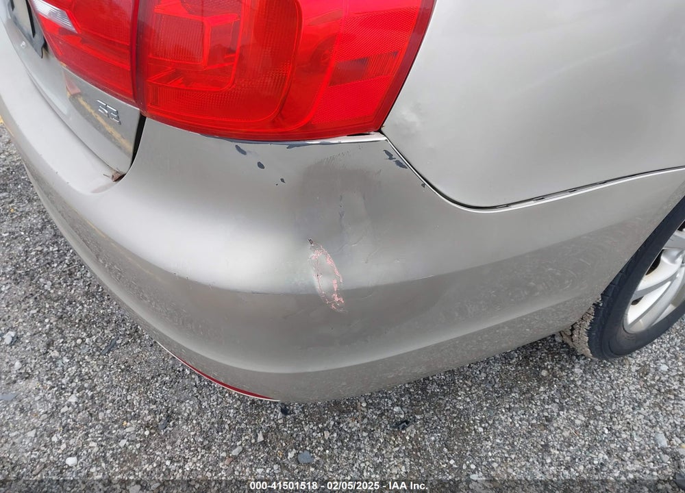 2014 VOLKSWAGEN JETTA VIN: 3VWB07AJ3EM204625