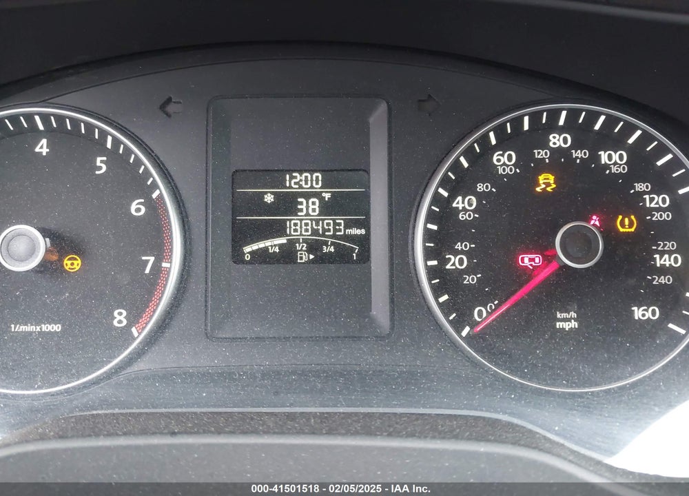 2014 VOLKSWAGEN JETTA VIN: 3VWB07AJ3EM204625