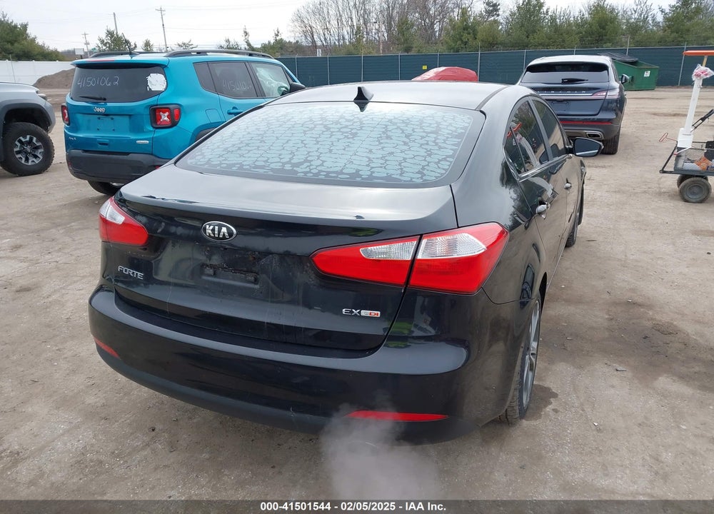 2015 KIA FORTE EX VIN: KNAFX4A84F5391115