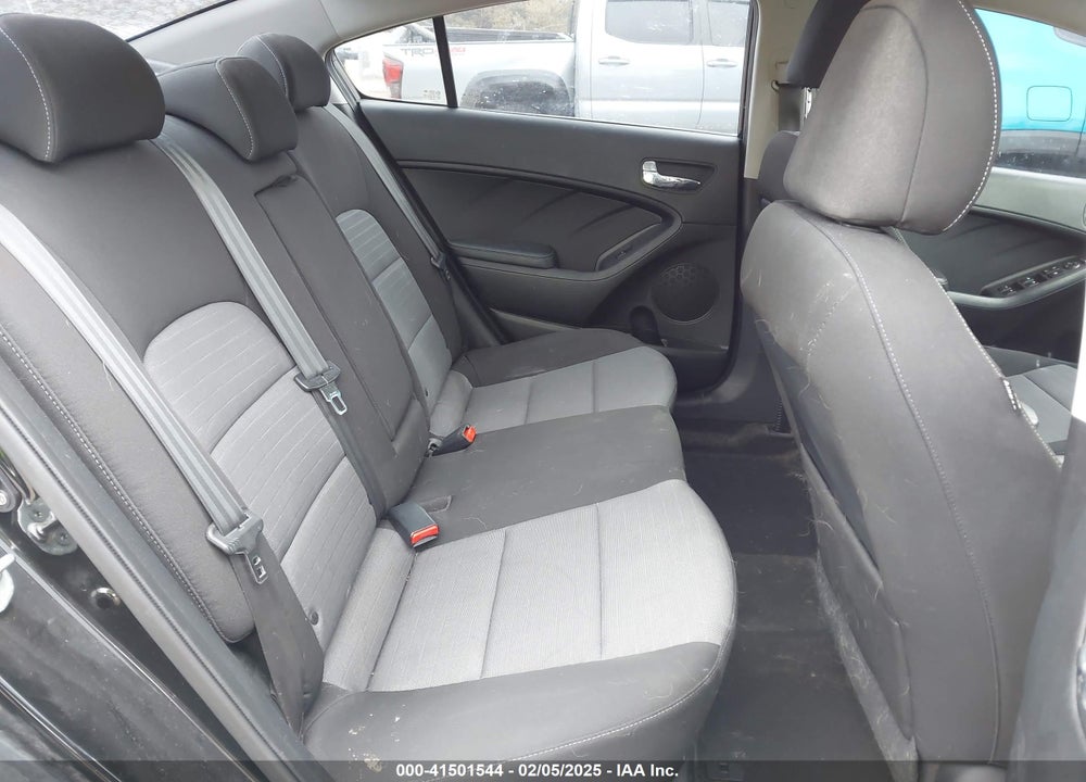 2015 KIA FORTE EX VIN: KNAFX4A84F5391115