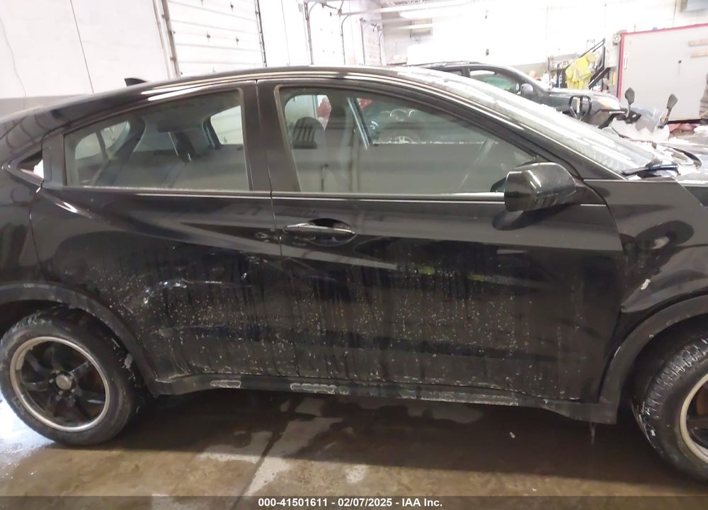 2016 HONDA HR-V LX VIN: 3CZRU6H34GM766974