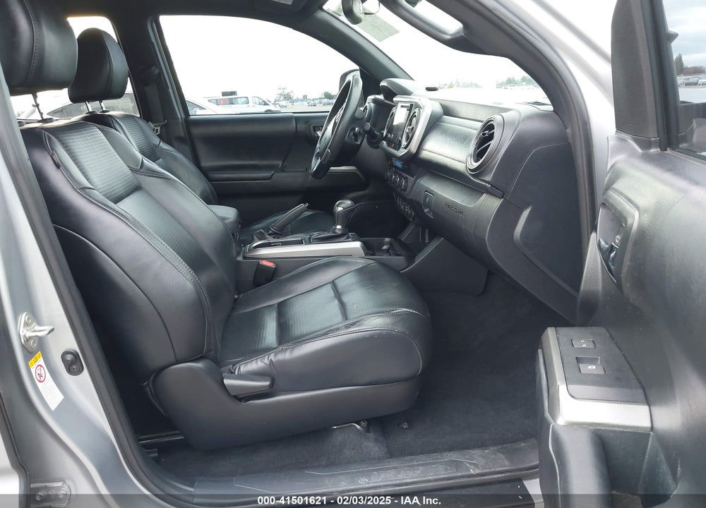 2019 TOYOTA TACOMA VIN: 3TMGZ5AN1KM270611
