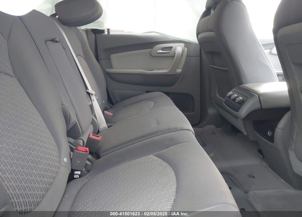 2011 CHEVROLET TRAVERSE 1LT VIN: 1GNKVGED9BJ121001