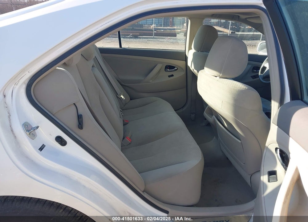 2009 TOYOTA CAMRY LE VIN: 4T1BE46K49U868756
