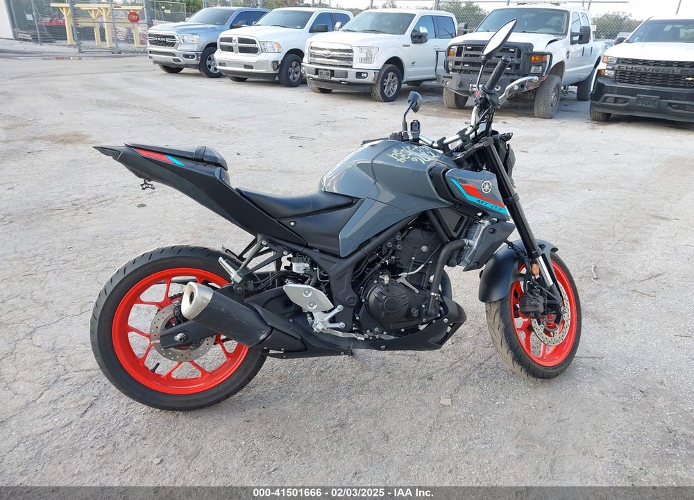 2021 YAMAHA MT-03 VIN: MH3RH20Y6MK004423