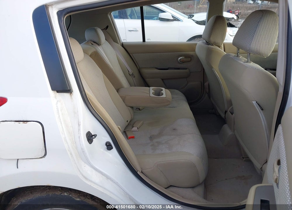 2008 NISSAN VERSA VIN: 3N1BC13E18L460203