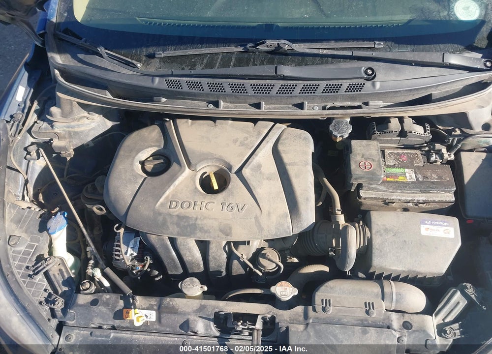 2013 HYUNDAI ELANTRA VIN: KMHDH4AE6DU871961