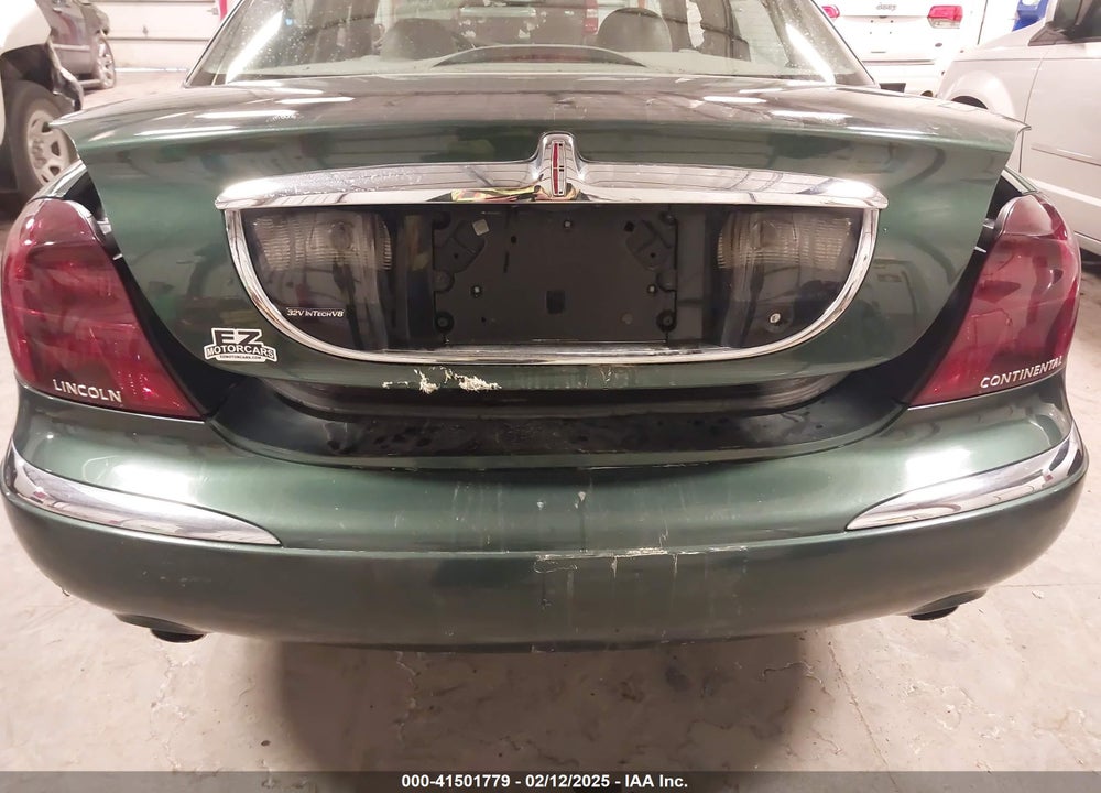 2001 LINCOLN CONTINENTAL VIN: 1LNHM97V11Y691910