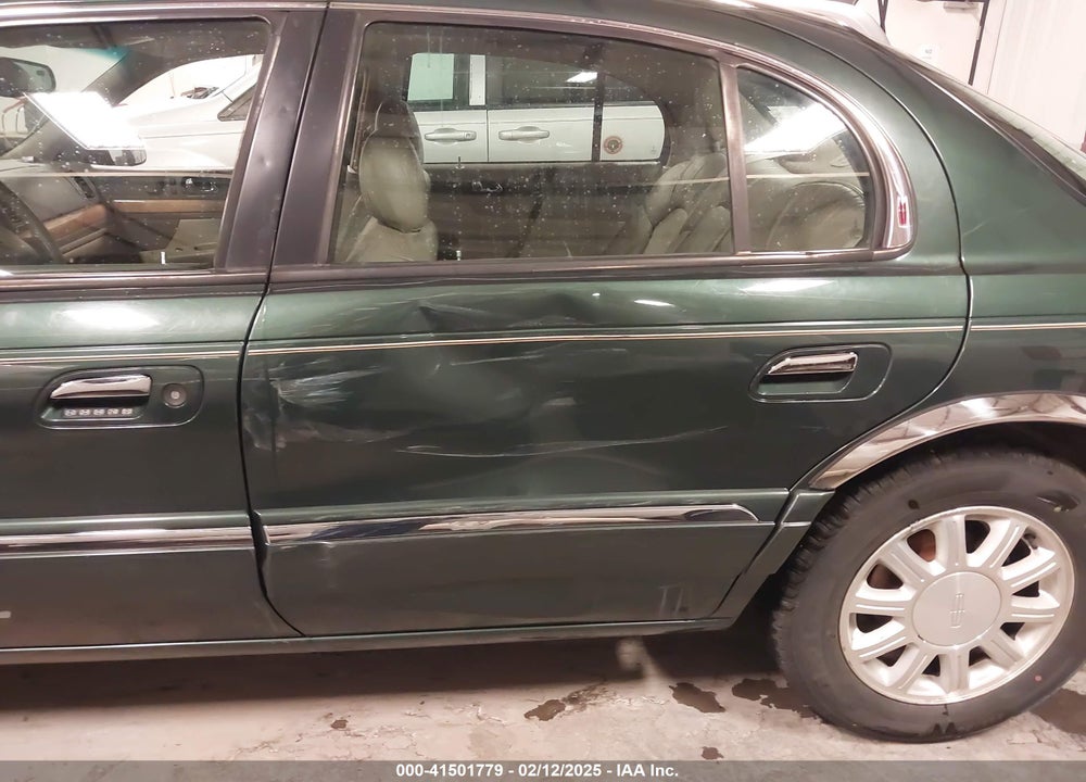 2001 LINCOLN CONTINENTAL VIN: 1LNHM97V11Y691910