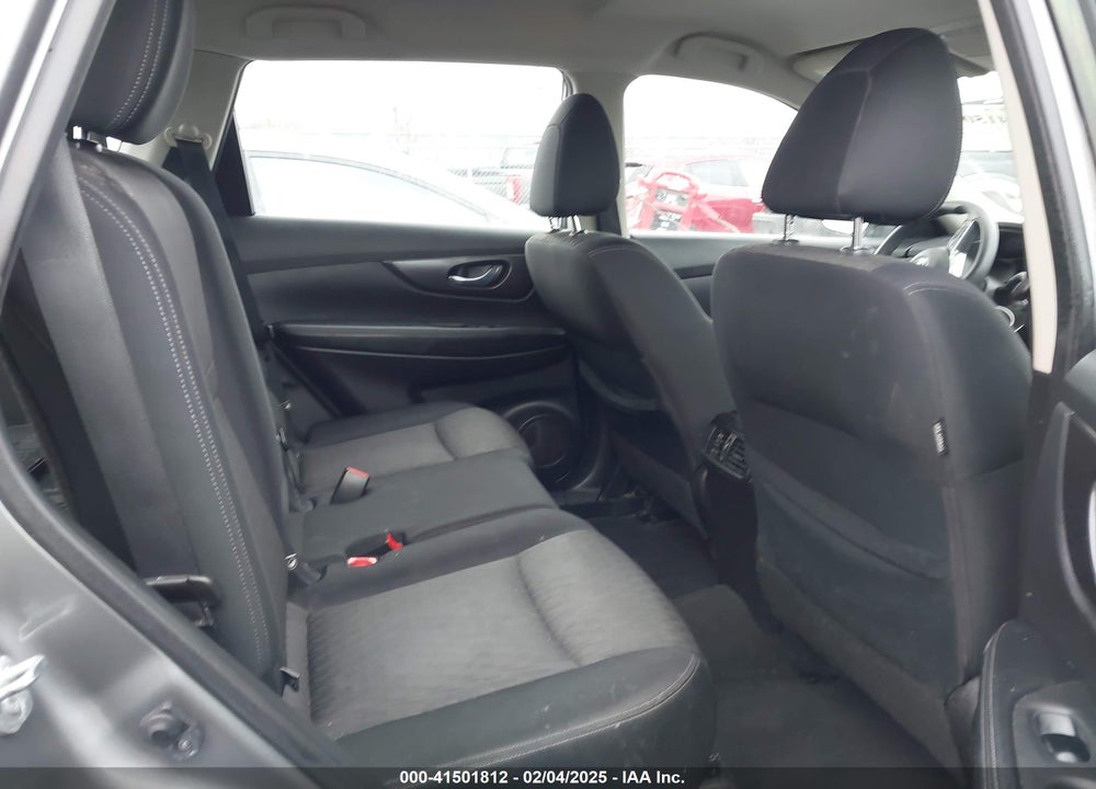 2018 NISSAN ROGUE S VIN: JN8AT2MV0JW328017