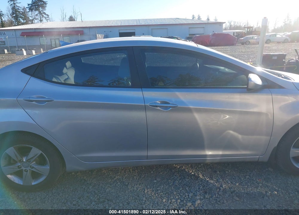 2013 HYUNDAI ELANTRA VIN: KMHDH4AE2DU621049