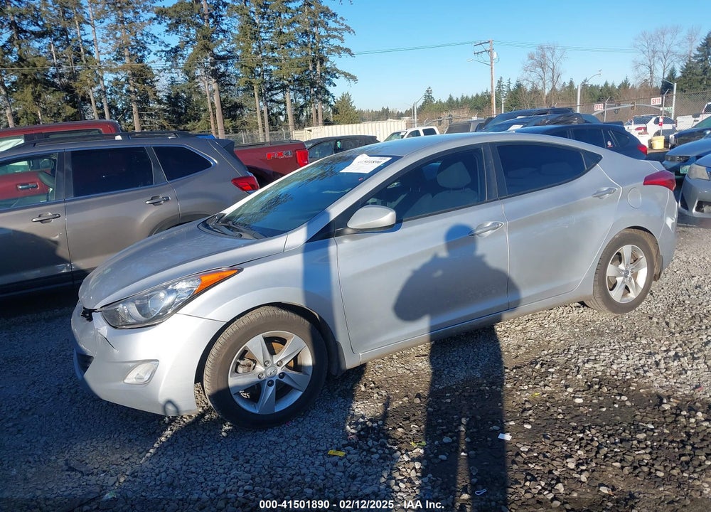 2013 HYUNDAI ELANTRA VIN: KMHDH4AE2DU621049