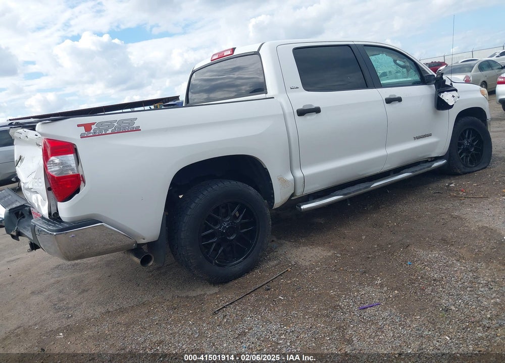 2015 TOYOTA TUNDRA SR5 5.7L V8 VIN: 5TFDW5F18FX475571