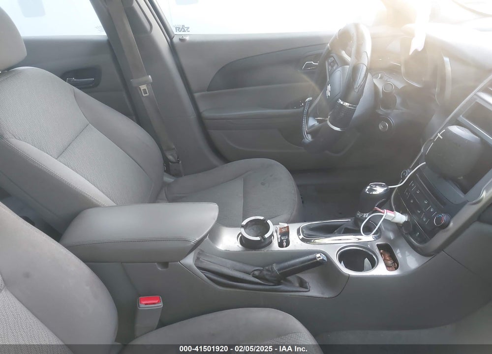 2015 CHEVROLET MALIBU LS VIN: 1G11B5SL1FF209233