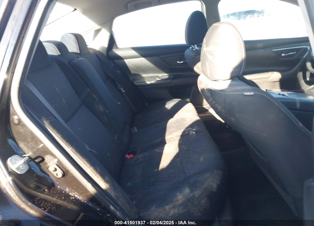 2017 NISSAN ALTIMA VIN: 1N4AL3AP1HN361346