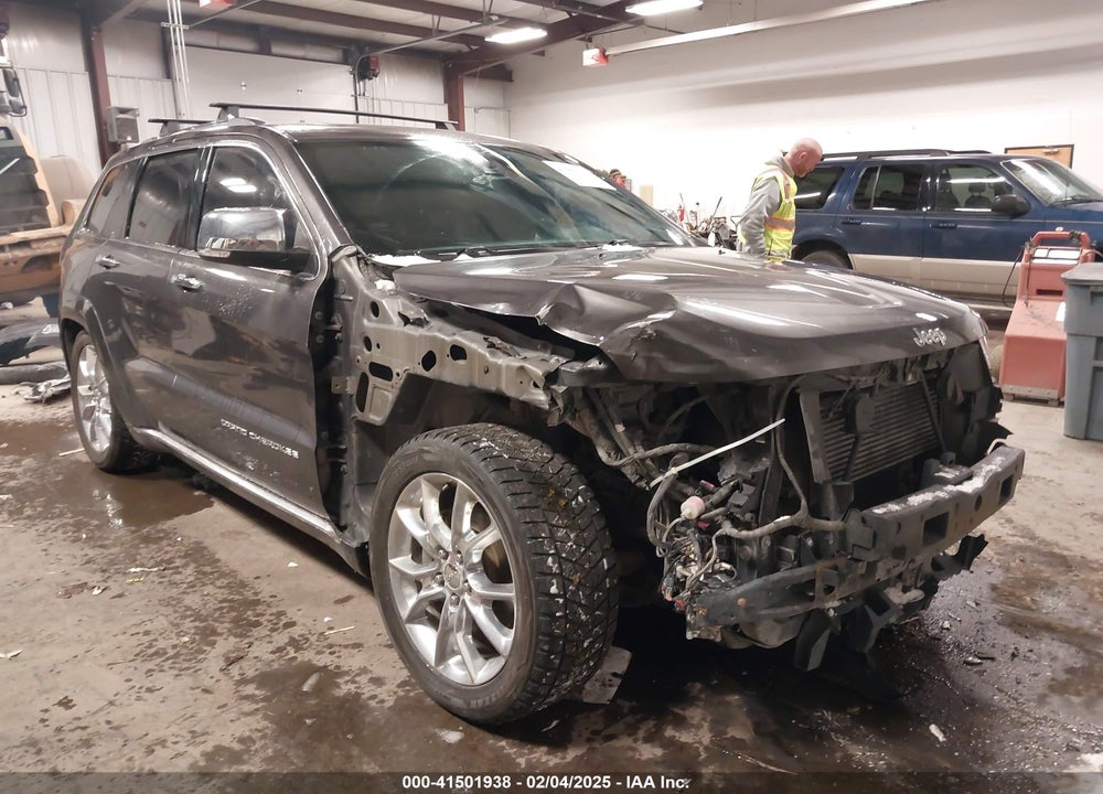 2014 JEEP GRAND CHEROKEE SUMMIT VIN: 1C4RJFJM1EC393067