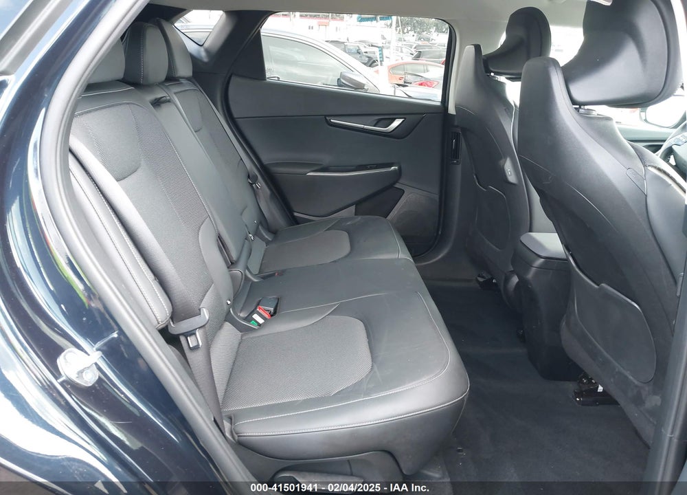 2024 KIA EV6 LIGHT VIN: KNDC34LB8R5210838