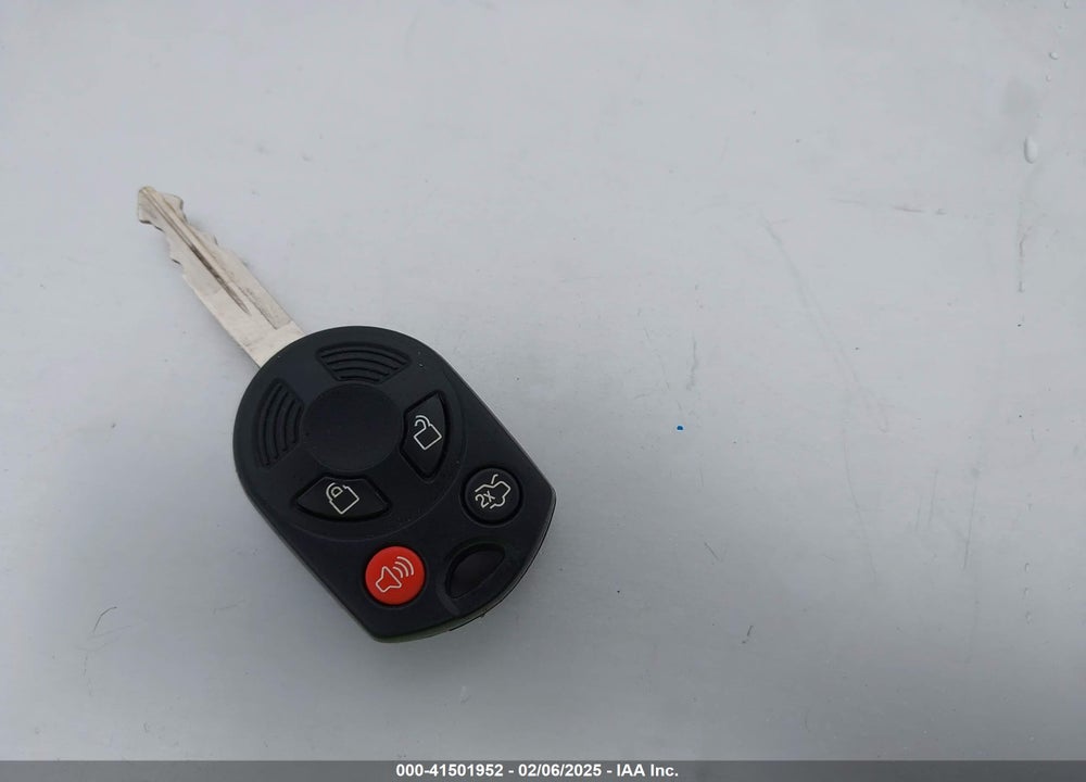2011 LINCOLN MKZ HYBRID VIN: 3LNDL2L37BR767644