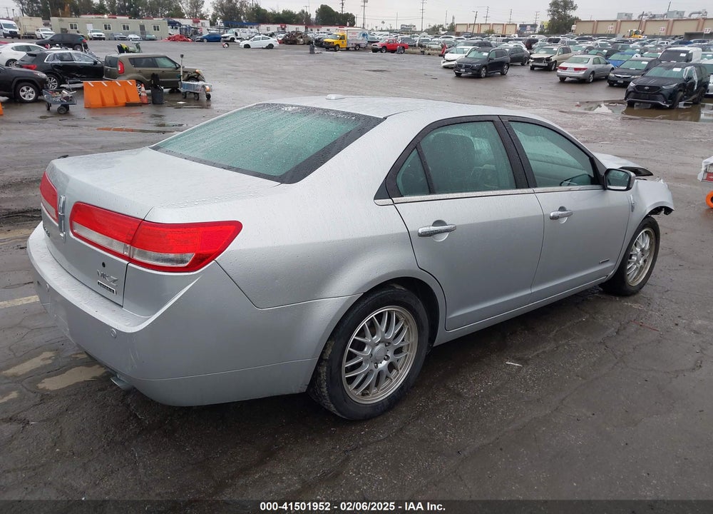 2011 LINCOLN MKZ HYBRID VIN: 3LNDL2L37BR767644