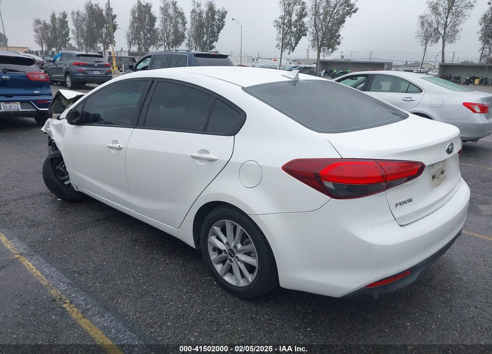 2017 KIA FORTE LX VIN: 3KPFL4A75HE066518