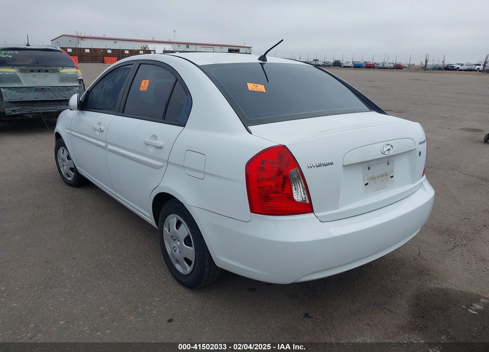 2006 HYUNDAI ACCENT GLS VIN: KMHCN46C56U008390