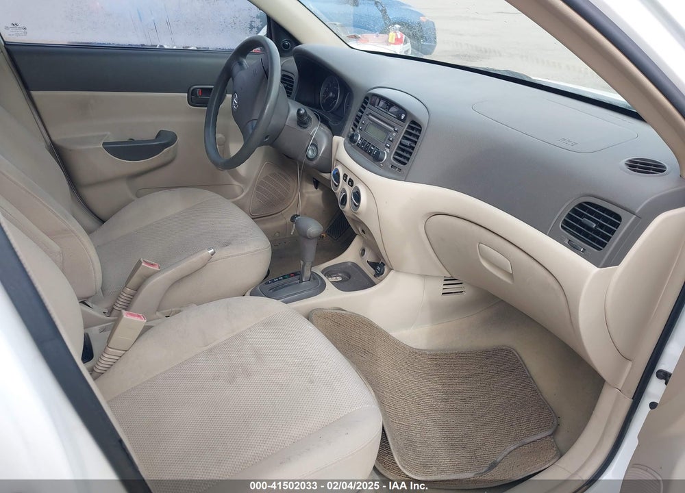 2006 HYUNDAI ACCENT GLS VIN: KMHCN46C56U008390