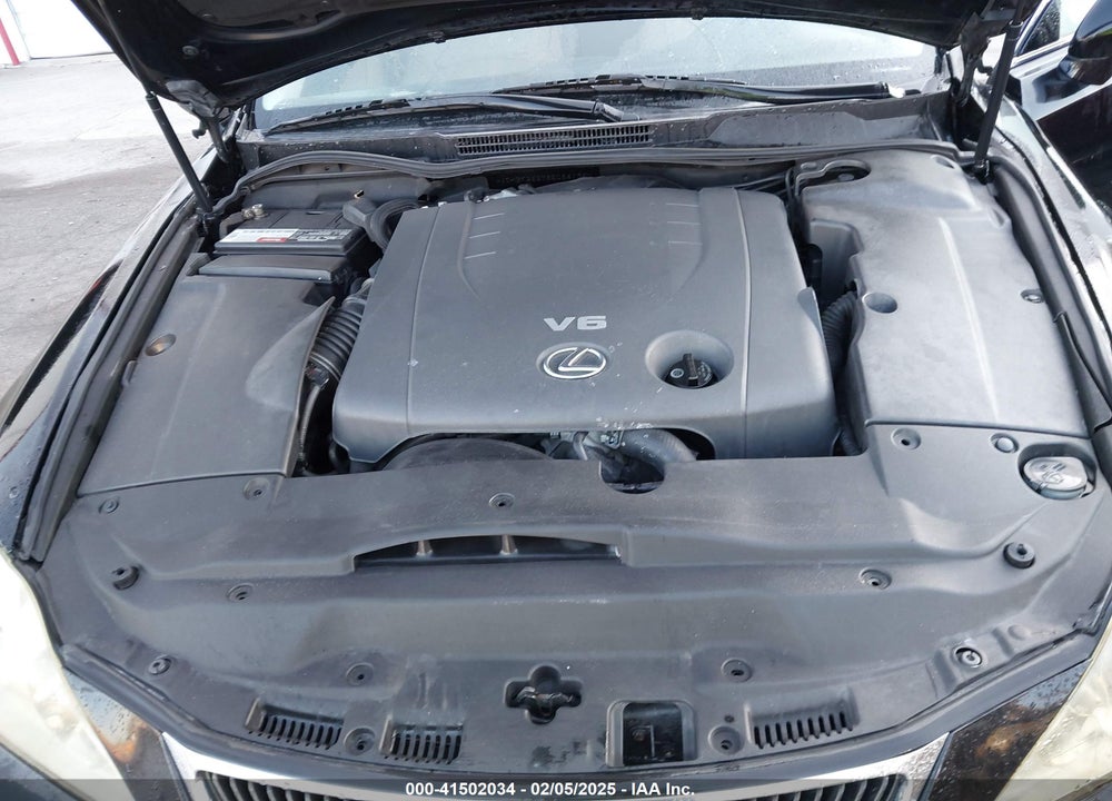 2008 LEXUS IS 250 VIN: JTHBK262785086136
