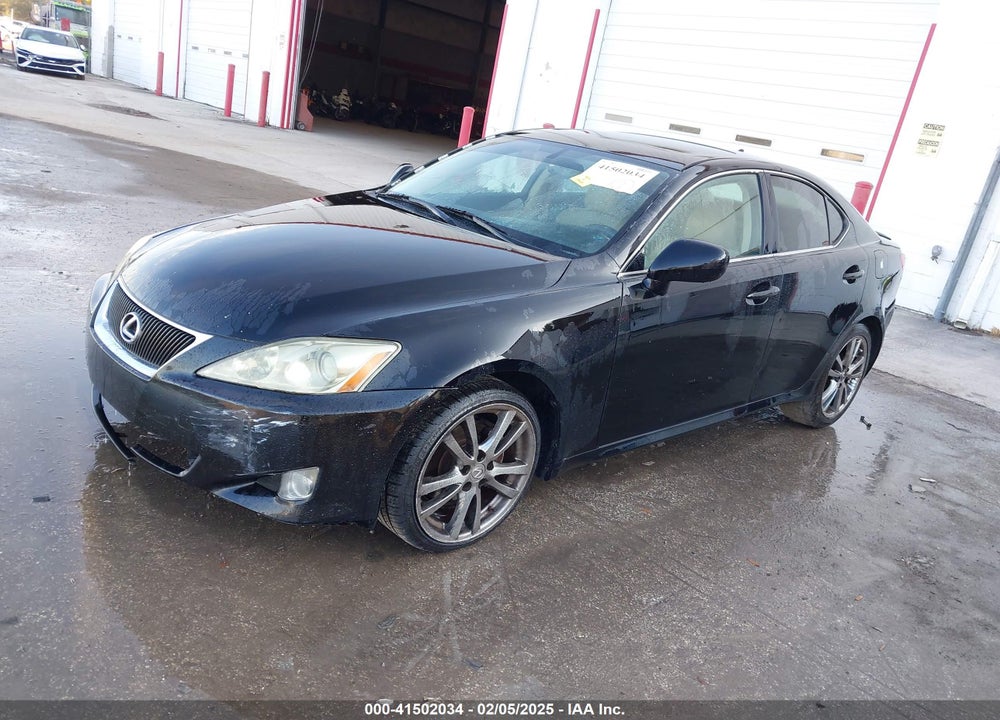 2008 LEXUS IS 250 VIN: JTHBK262785086136