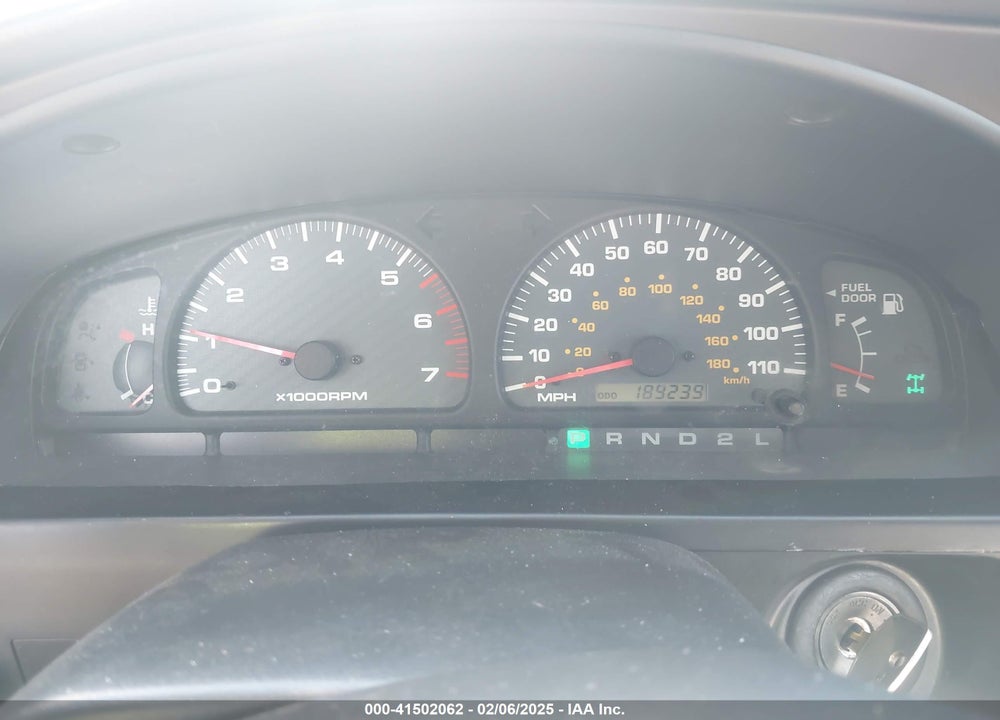 2000 TOYOTA 4RUNNER SR5 V6 VIN: JT3HN86R9Y0306039