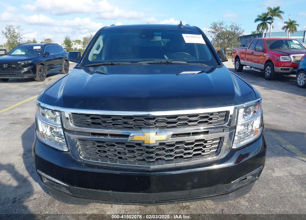 2018 CHEVROLET SUBURBAN LT VIN: 1GNSCHKC7JR111560