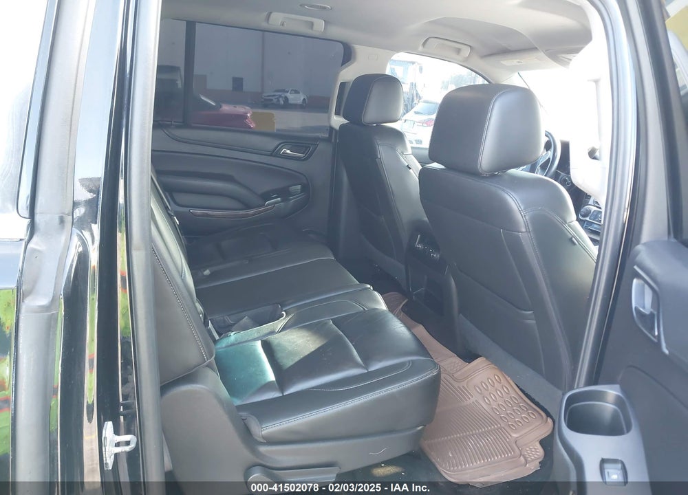 2018 CHEVROLET SUBURBAN LT VIN: 1GNSCHKC7JR111560