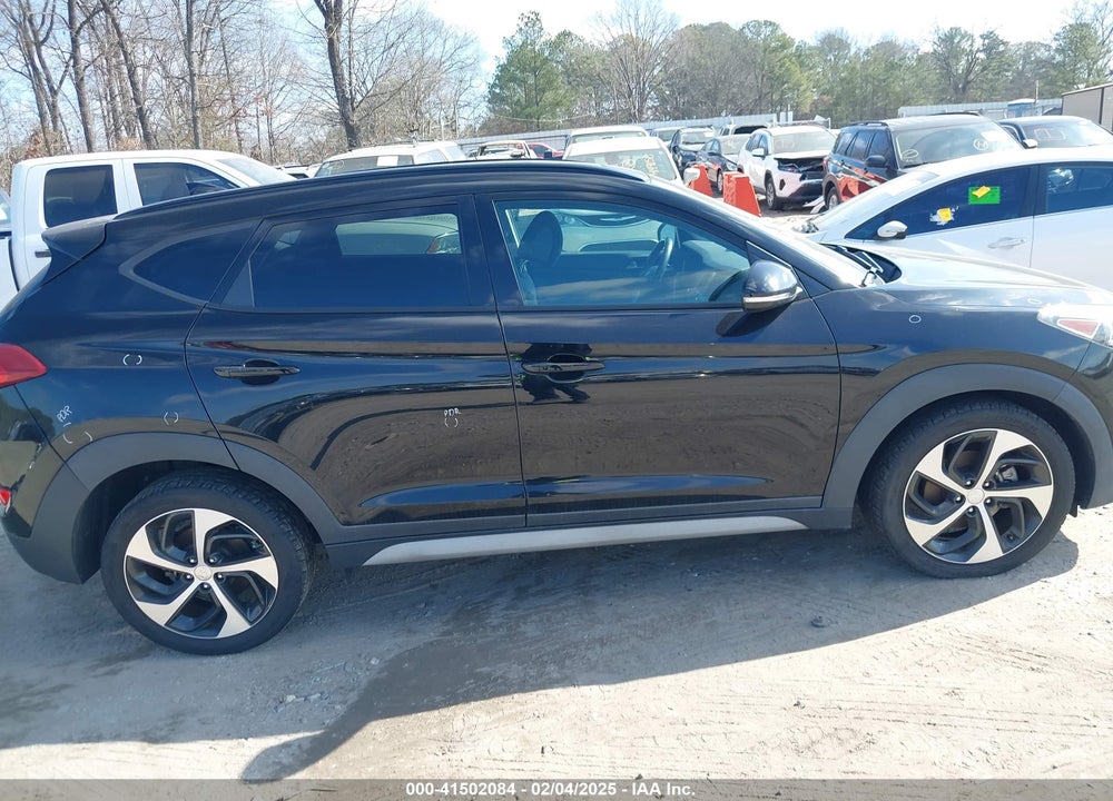 2018 HYUNDAI TUCSON VALUE VIN: KM8J33A24JU767790
