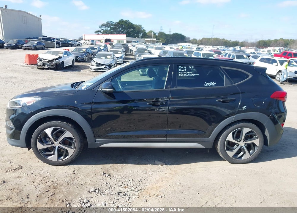 2018 HYUNDAI TUCSON VALUE VIN: KM8J33A24JU767790