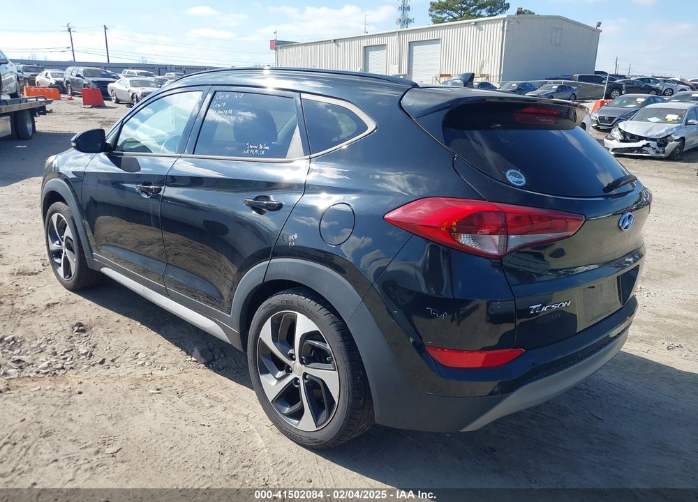 2018 HYUNDAI TUCSON VALUE VIN: KM8J33A24JU767790