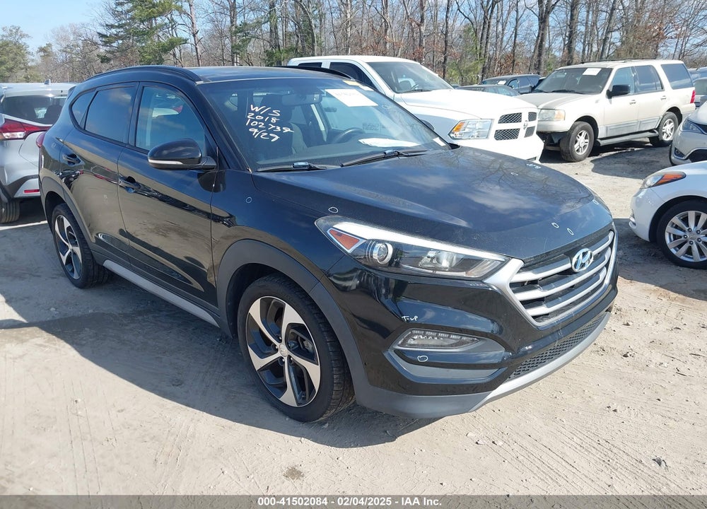2018 HYUNDAI TUCSON VALUE VIN: KM8J33A24JU767790