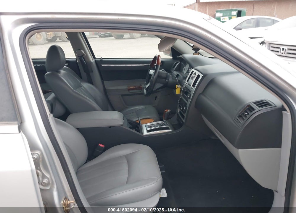 2006 CHRYSLER 300C VIN: 2C3KA63H56H108746