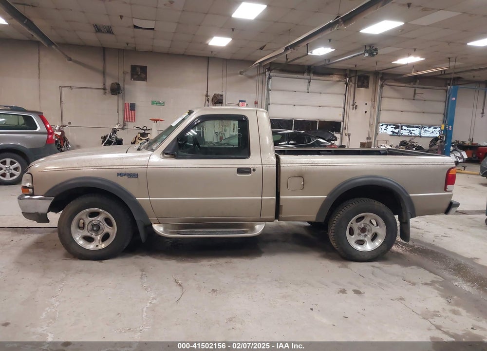 1999 FORD RANGER XLT VIN: 1FTYR11X0XTA72917