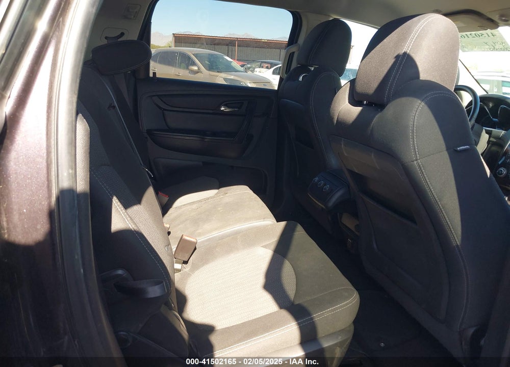 2015 CHEVROLET TRAVERSE 1LT VIN: 1GNKRGKD3FJ315568
