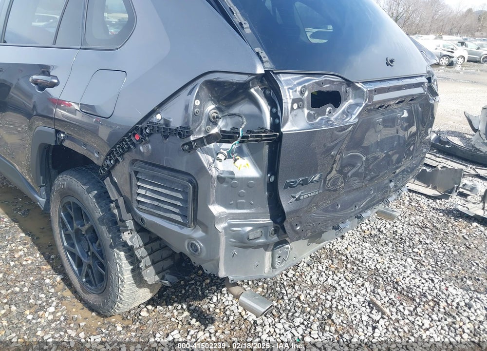 2021 TOYOTA RAV4 LE VIN: 2T3F1RFV3MC206155