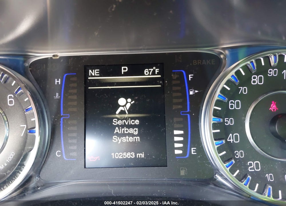 2016 CHRYSLER 200 LIMITED VIN: 1C3CCCAG4GN144170