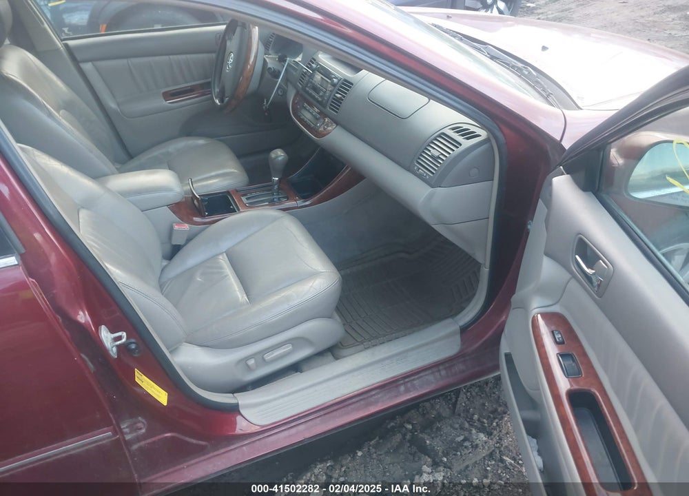 2003 TOYOTA CAMRY XLE VIN: 4T1BE30K23U204496